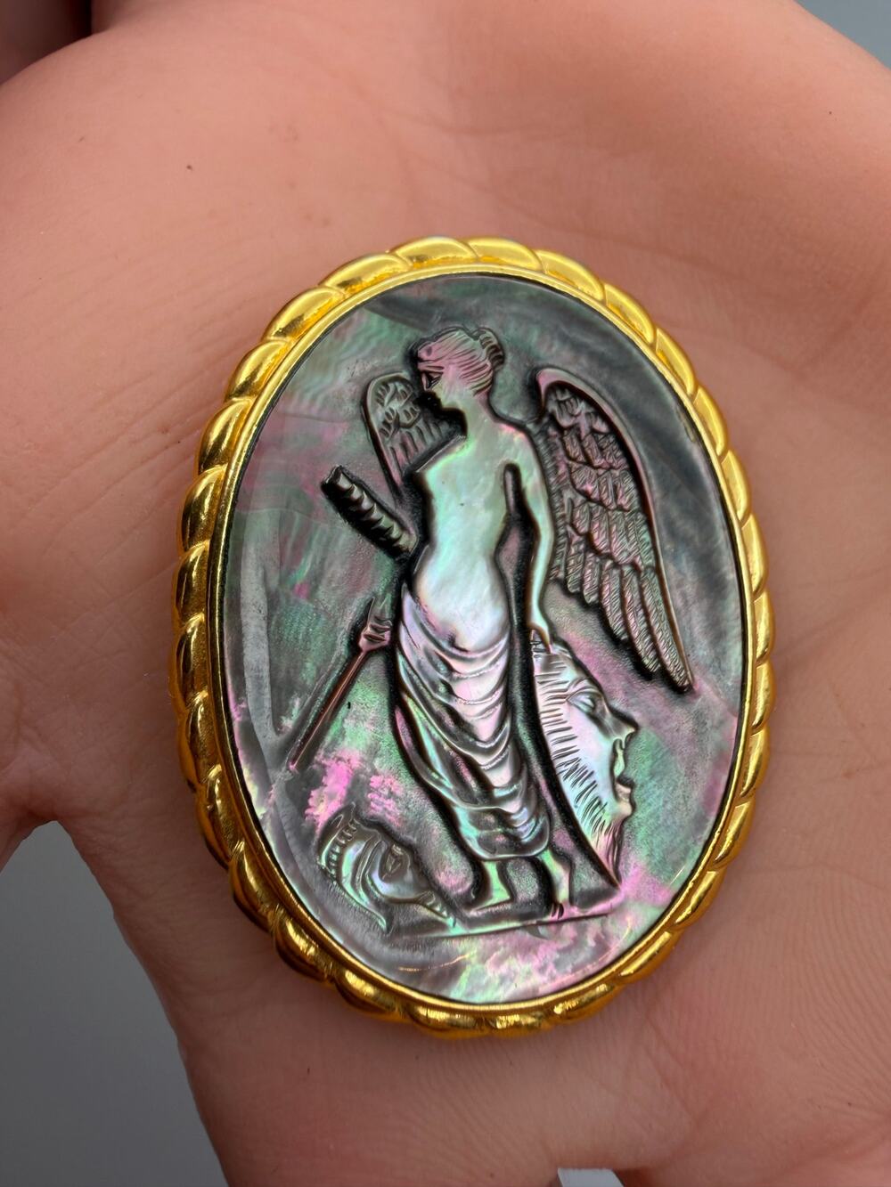 Vintage cameo brooch or necklace pendent carved abalone shell Angel Goddess Nike